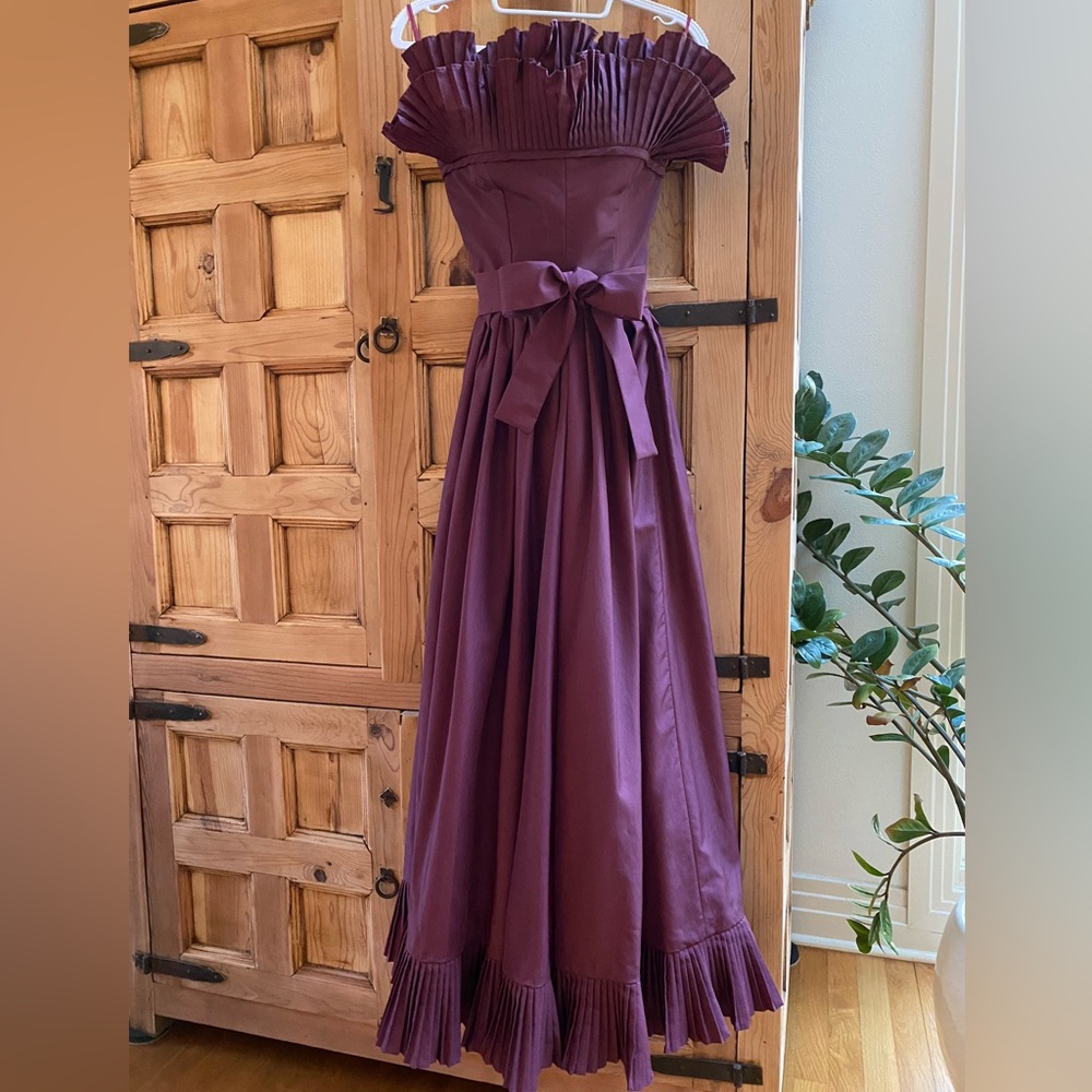 1970s Victor Costa ltd Iridescent Deep Burgundy Purple Silk Taffeta Strapless XS